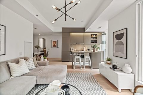 Photo 2 at 606 - 101 Peter Street, Waterfront Communities C1, Toronto