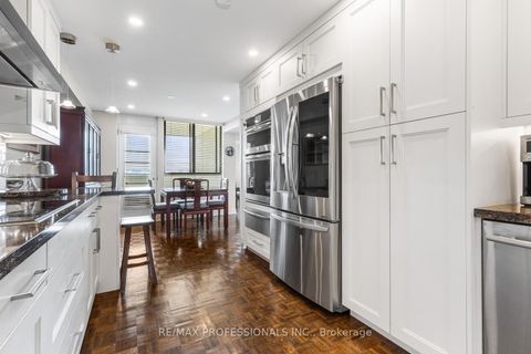 Photo 10 at E5 - 296 Mill Road, Markland Wood, Toronto
