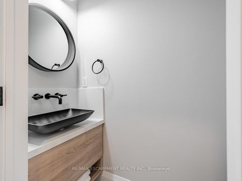 Photo 16 at 3390 Fox Run Circle, BR Bronte, Oakville