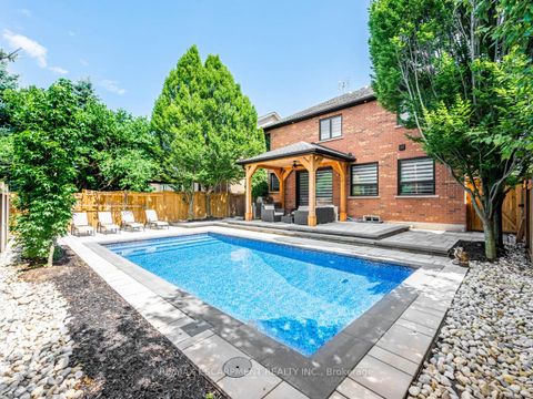 Photo 40 at 3390 Fox Run Circle, BR Bronte, Oakville