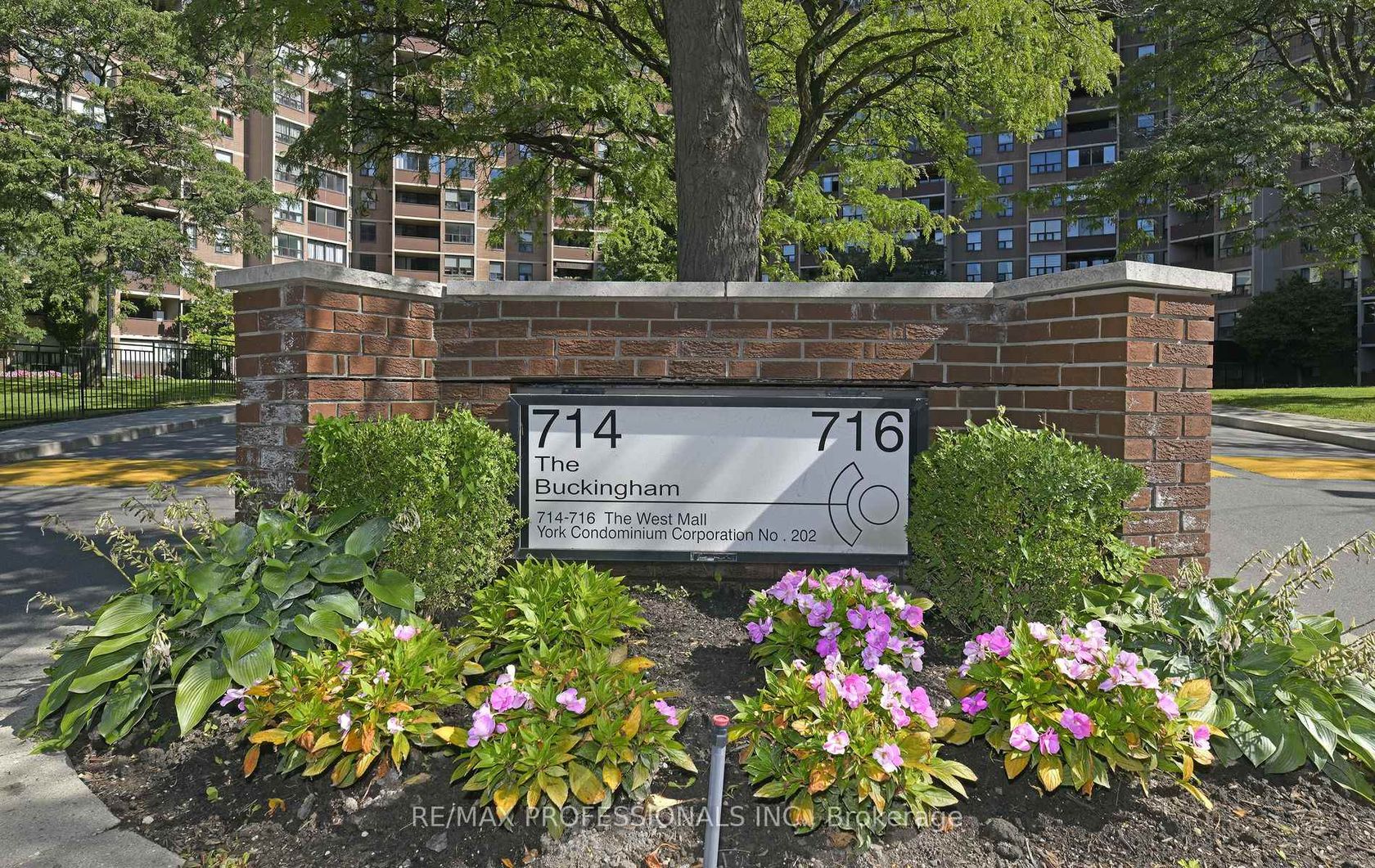 1804 - 716 The West Mall, West Deane, Toronto 