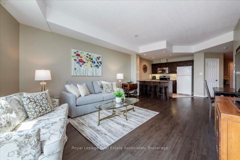 Photo 7 at 811 - 37 Ellen Street, City Centre, Barrie