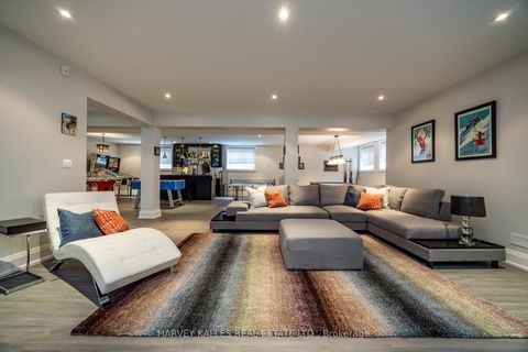 Photo 36 at 14 Sulgrave Crescent, Windfields, Toronto