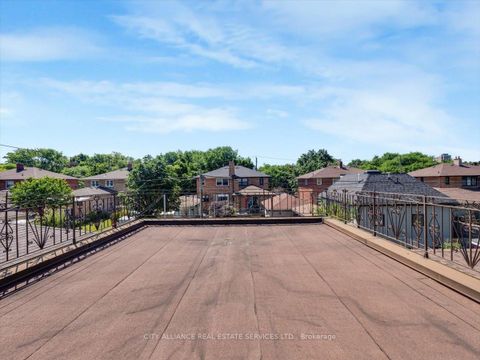 Photo 29 at 122 Brookhaven Drive, Amesbury, Toronto