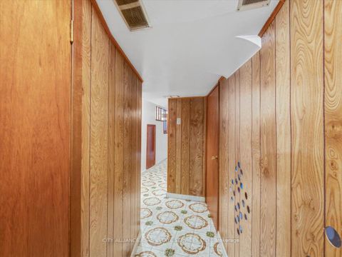 Photo 36 at 122 Brookhaven Drive, Amesbury, Toronto
