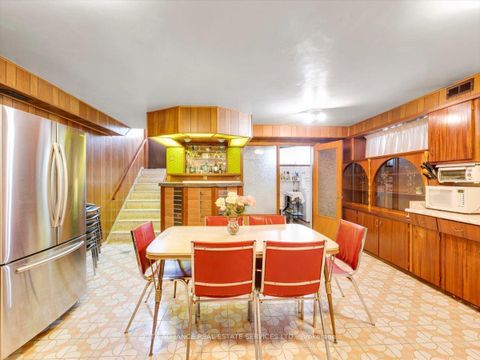 Photo 37 at 122 Brookhaven Drive, Amesbury, Toronto
