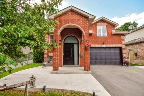 Photo 1 at 56 Monique Crescent, East Bayfield, Barrie