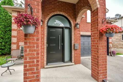 Photo 2 at 56 Monique Crescent, East Bayfield, Barrie