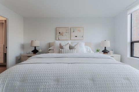 Photo 32 at 406 - 47 St Clair Avenue W, St. Clair, Toronto