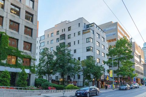 Photo 46 at 406 - 47 St Clair Avenue W, St. Clair, Toronto