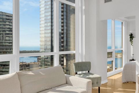 Photo 3 at 4407 - 55 Bremner Boulevard, Waterfront Communities C1, Toronto