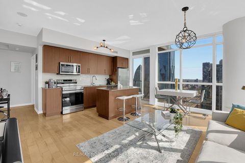 Photo 6 at 4407 - 55 Bremner Boulevard, Waterfront Communities C1, Toronto