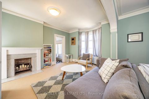 Photo 31 at 135 Madison Avenue, Annex, Toronto