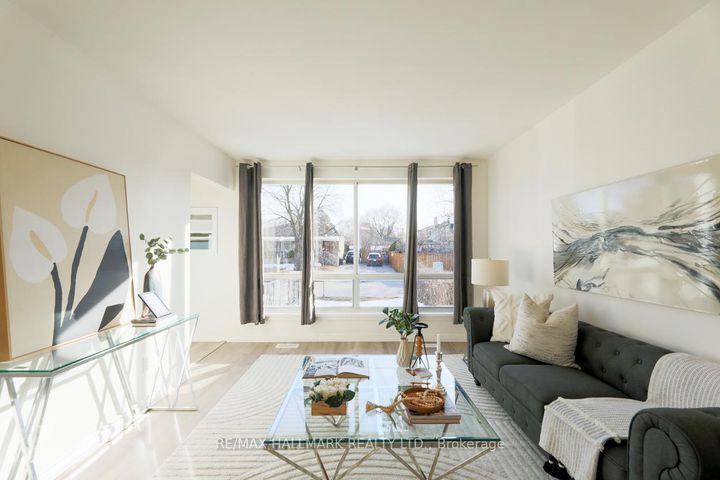 Photo 7 at 152 Santamonica Boulevard, Birchmount, Toronto