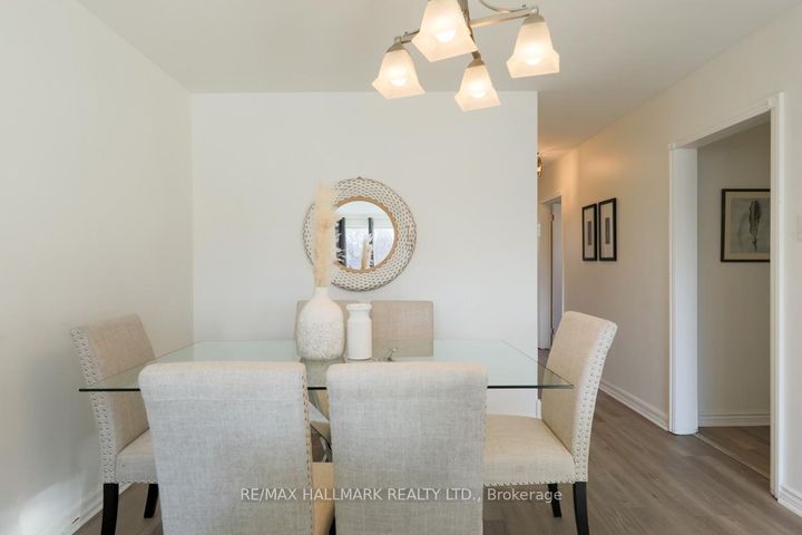 Photo 14 at 152 Santamonica Boulevard, Birchmount, Toronto