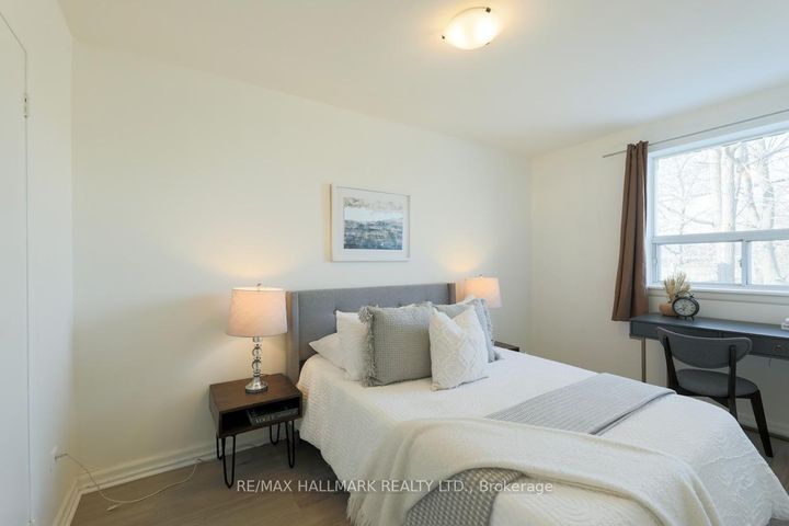 Photo 16 at 152 Santamonica Boulevard, Birchmount, Toronto