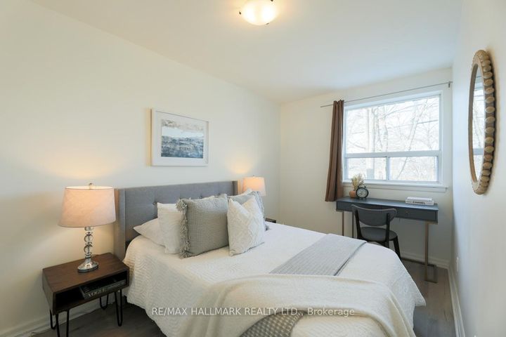 Photo 17 at 152 Santamonica Boulevard, Birchmount, Toronto