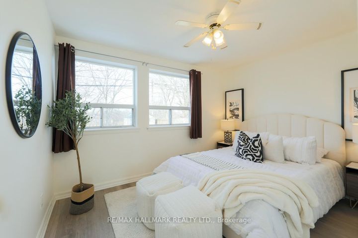 Photo 18 at 152 Santamonica Boulevard, Birchmount, Toronto