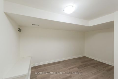 Photo 28 at 152 Santamonica Boulevard, Birchmount, Toronto