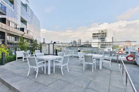 Photo 17 at 807 - 170 Bayview Avenue, Waterfront Communities C8, Toronto