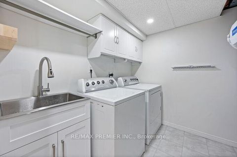Photo 25 at 78 Keystar Court, Vellore Village, Vaughan