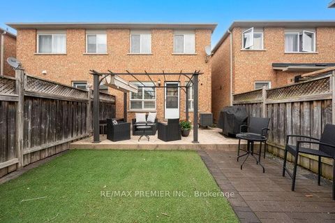 Photo 26 at 78 Keystar Court, Vellore Village, Vaughan