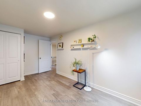 Photo 27 at 46 Woody Vine Way, Bayview Village, Toronto