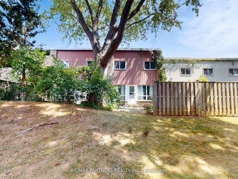 Photo 39 at 46 Woody Vine Way, Bayview Village, Toronto