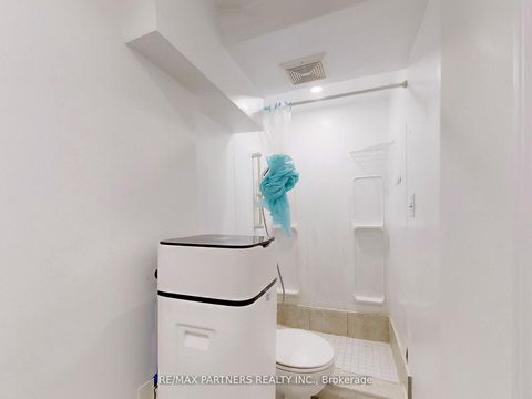 Photo 41 at 46 Woody Vine Way, Bayview Village, Toronto