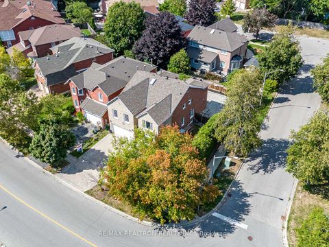 Photo 1 at 98 Rosedale Heights Drive, Uplands, Vaughan