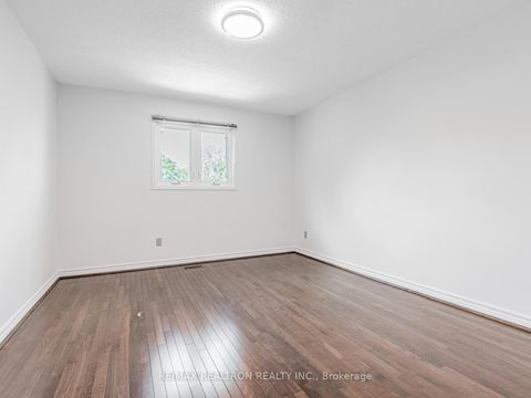 Photo 24 at 98 Rosedale Heights Drive, Uplands, Vaughan