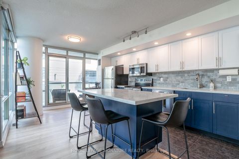 Photo 3 at 612 - 81 Navy Wharf Court, Waterfront Communities C1, Toronto