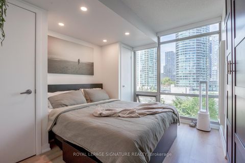 Photo 8 at 612 - 81 Navy Wharf Court, Waterfront Communities C1, Toronto