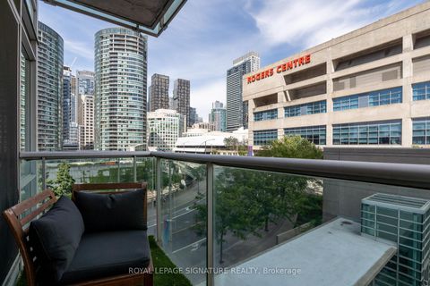 Photo 13 at 612 - 81 Navy Wharf Court, Waterfront Communities C1, Toronto