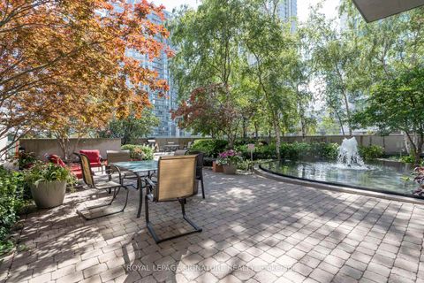 Photo 19 at 612 - 81 Navy Wharf Court, Waterfront Communities C1, Toronto