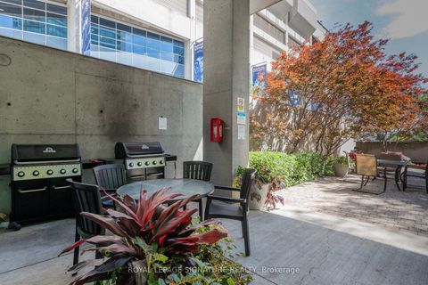 Photo 20 at 612 - 81 Navy Wharf Court, Waterfront Communities C1, Toronto