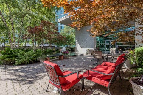 Photo 21 at 612 - 81 Navy Wharf Court, Waterfront Communities C1, Toronto