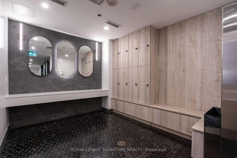 Photo 28 at 612 - 81 Navy Wharf Court, Waterfront Communities C1, Toronto