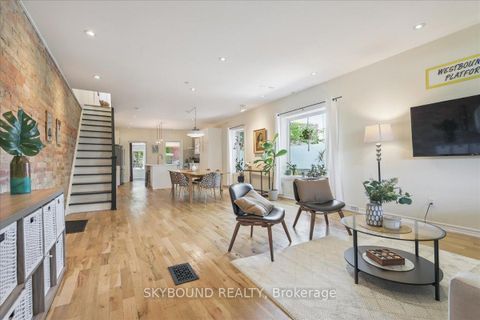 Photo 7 at 2043 Davenport Road, Pellam Park, Toronto