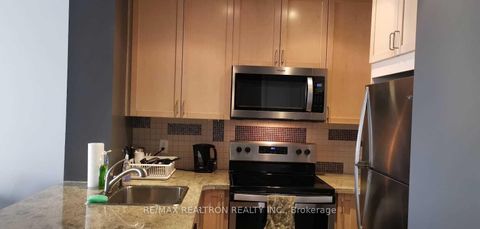 Photo 27 at 1603 - 85 Bloor Street E, Yonge Corridor, Toronto Photo 27 at 1603 - 85 Bloor Street E, Yonge Corridor, Toronto