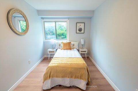 Photo 12 at 134 Song Meadowway, Hillcrest Village, Toronto