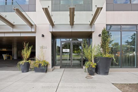 Photo 3 at 2101 - 1926 Lake Shore Boulevard W, South Parkdale, Toronto