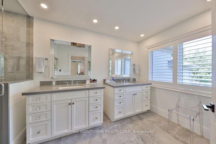 Photo 29 at 30 - 2400 Neyagawa Boulevard, RO River Oaks, Oakville