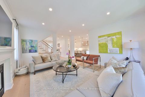 Photo 18 at 30 - 2400 Neyagawa Boulevard, RO River Oaks, Oakville