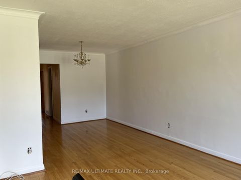 Photo 17 at 96 Benjamin Boulevard, Kennedy Park, Toronto