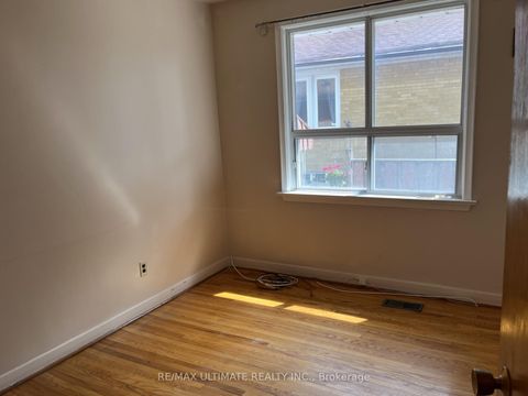 Photo 28 at 96 Benjamin Boulevard, Kennedy Park, Toronto
