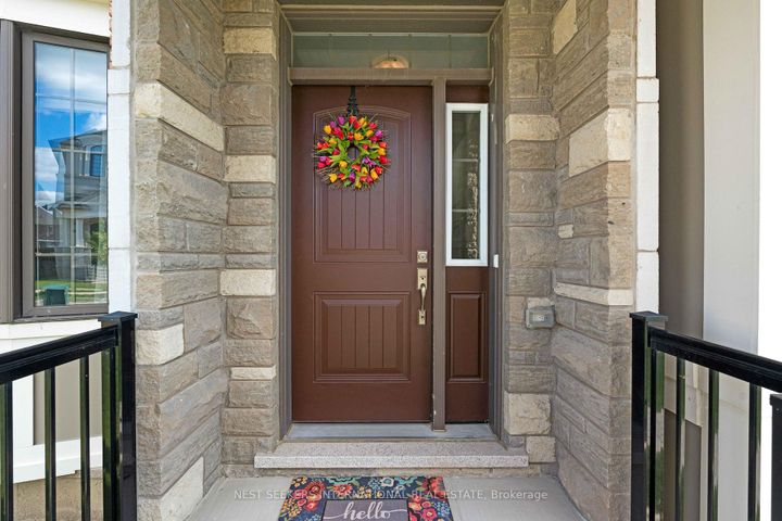 Photo 3 at 125 Lacrosse Trail, Kleinburg, Vaughan