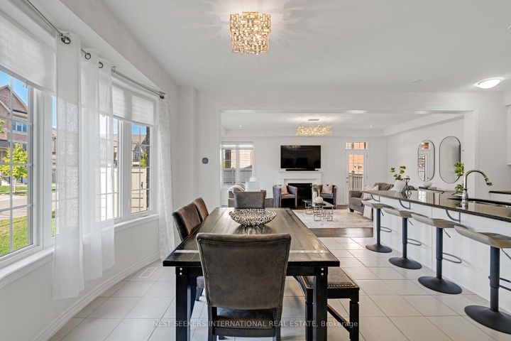 Photo 12 at 125 Lacrosse Trail, Kleinburg, Vaughan