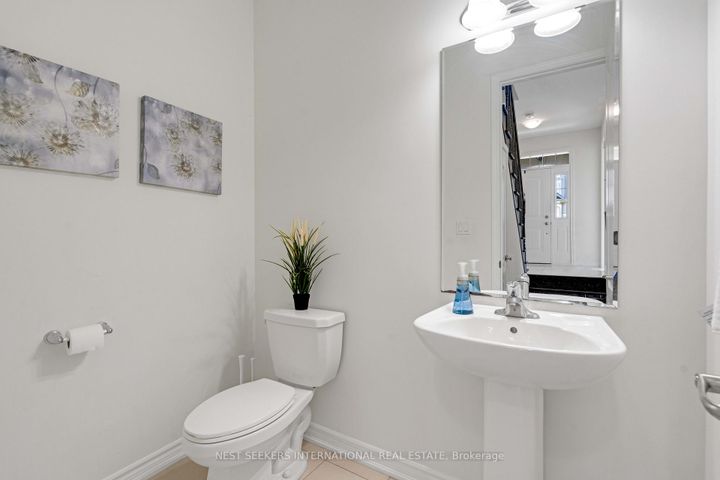 Photo 14 at 125 Lacrosse Trail, Kleinburg, Vaughan