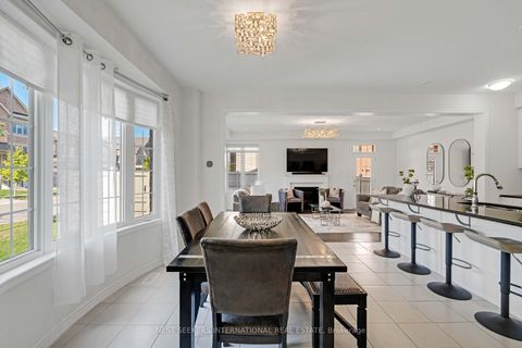 Photo 12 at 125 Lacrosse Trail, Kleinburg, Vaughan